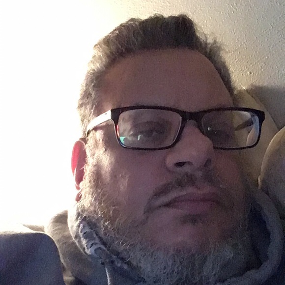 Meet your Posher, George - Picture 1 of 1